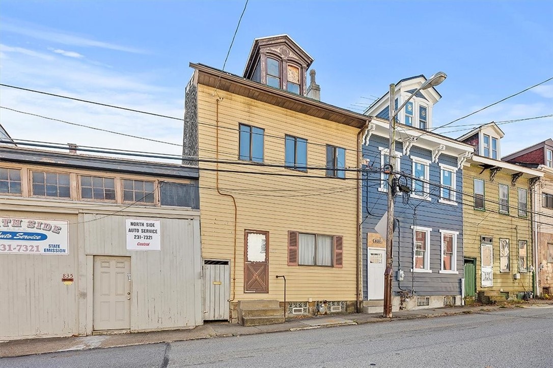 833 Spring Garden
