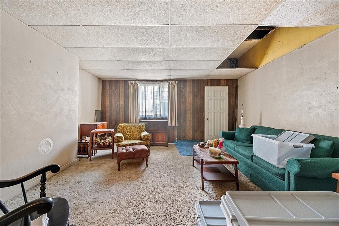 833 Spring Garden