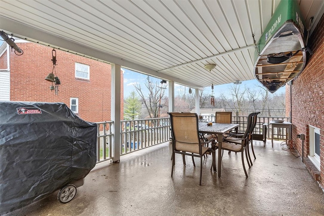 1301 Grouse Dr