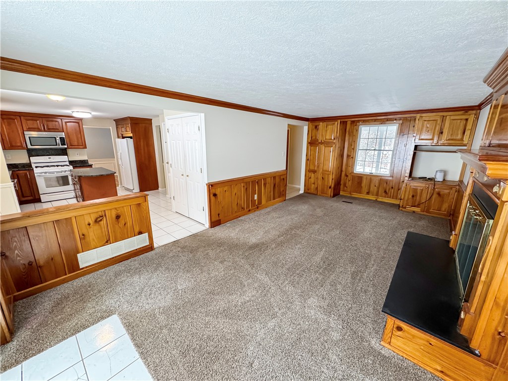 2316 Weston Dr.