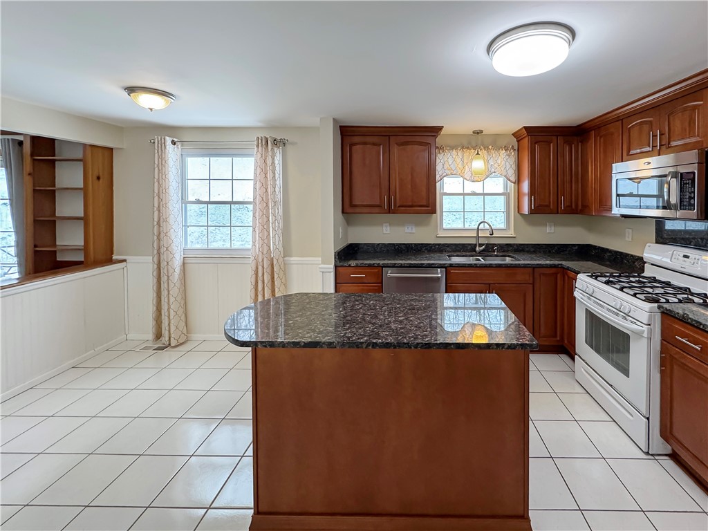 2316 Weston Dr.