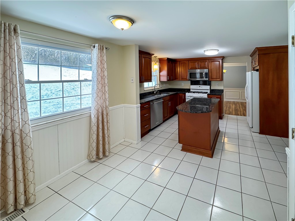 2316 Weston Dr.