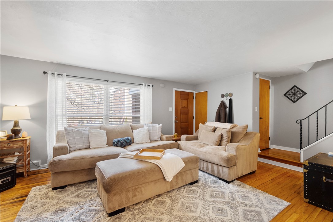 212-214 Mount Lebanon Blvd