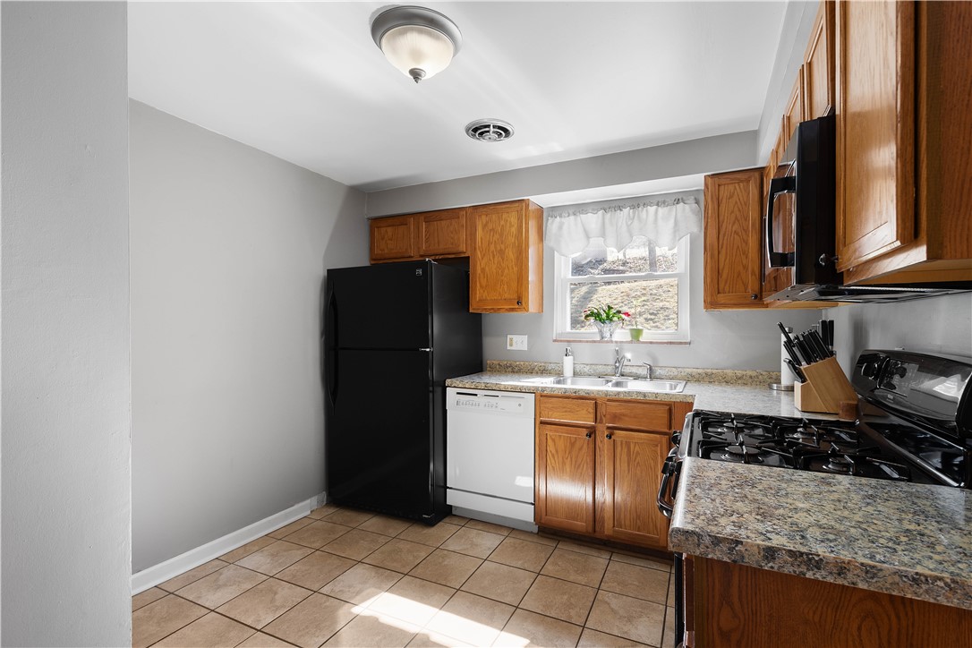 212-214 Mount Lebanon Blvd