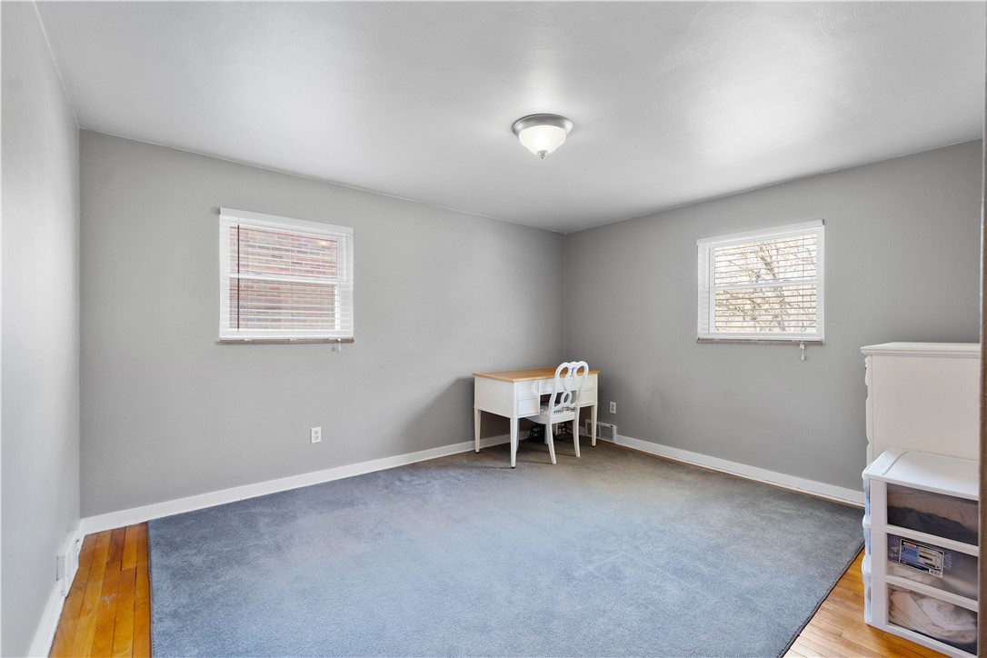 212-214 Mount Lebanon Blvd