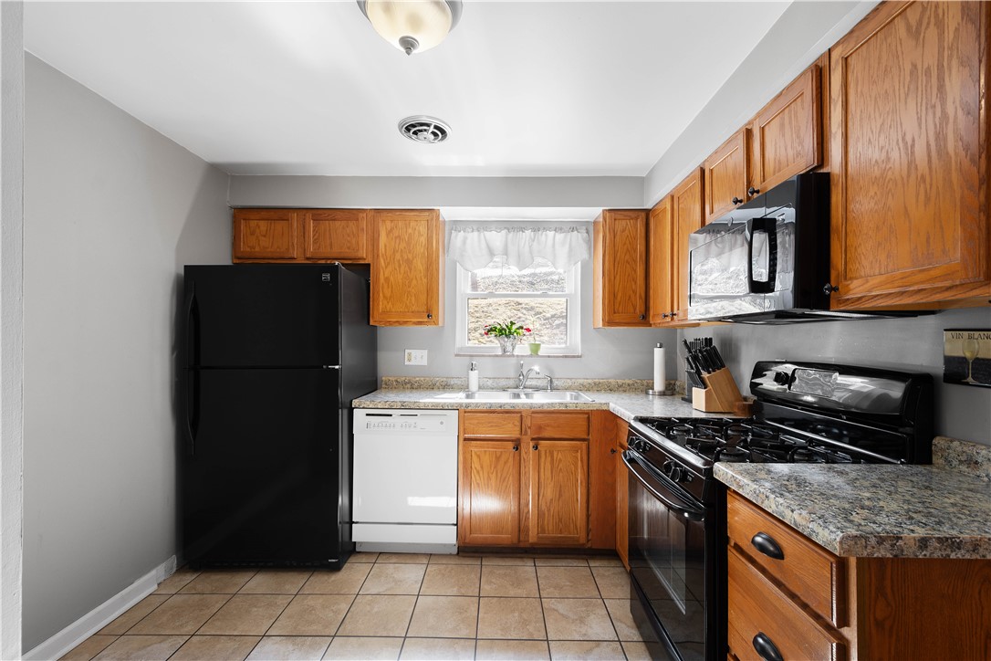 212-214 Mount Lebanon Blvd