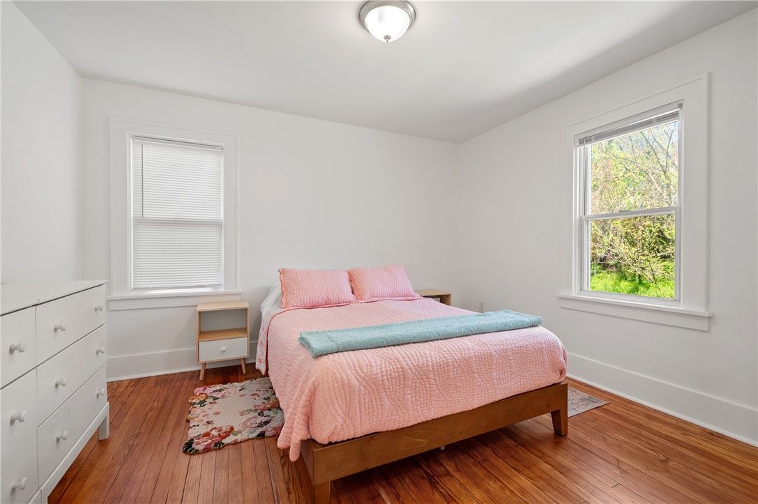 1117 Woodbourne Ave