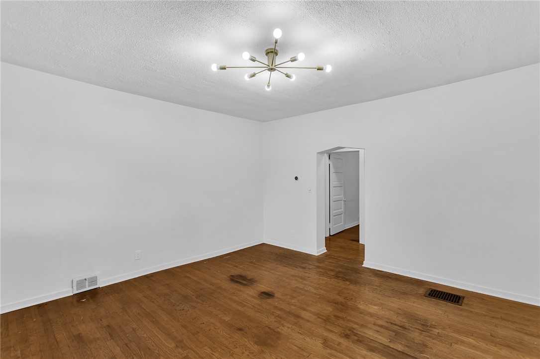 111 Ramsey Ave