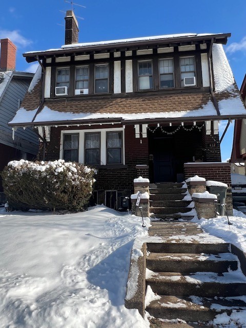 412 Boyd St