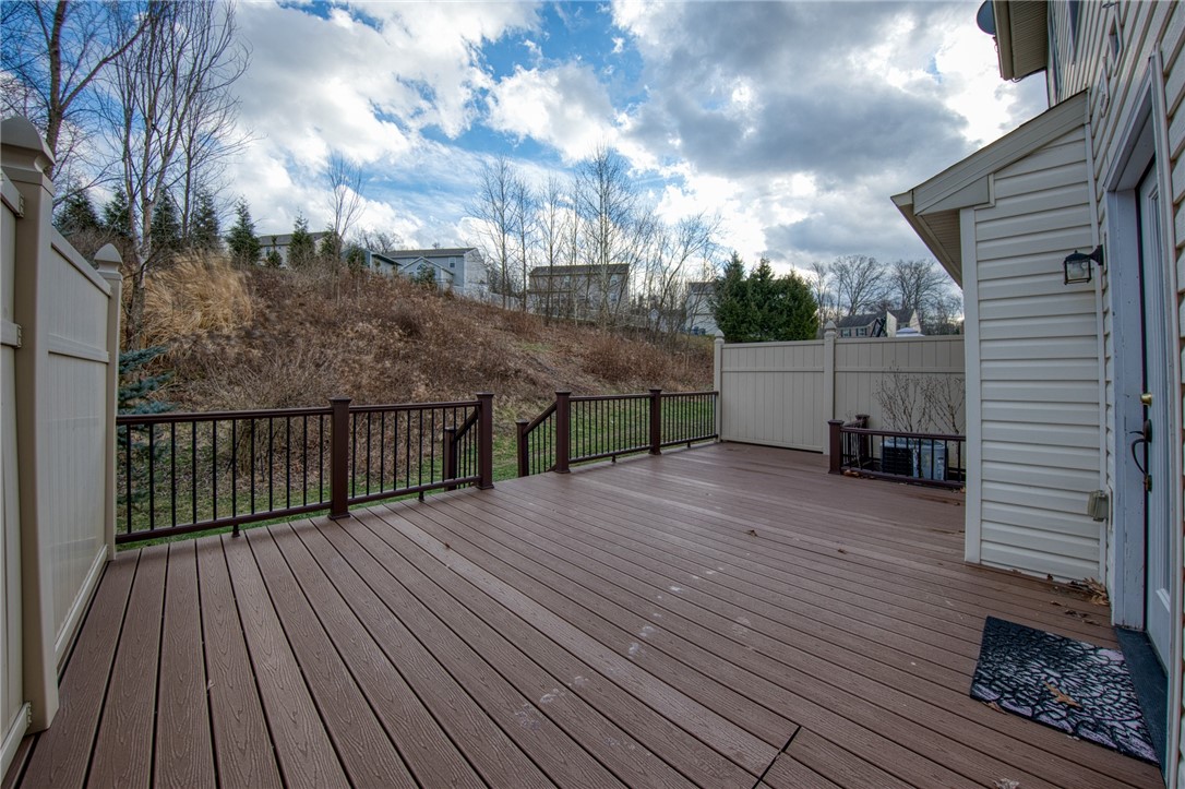 144 Broadstone Dr