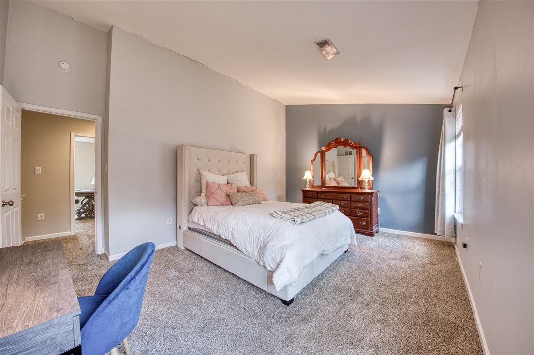 144 Broadstone Dr