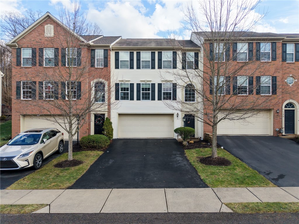144 Broadstone Dr