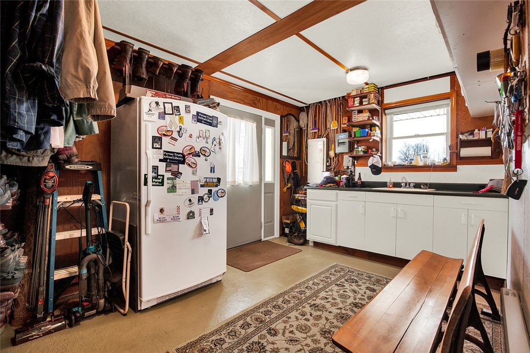 440 Owl Hollow Road