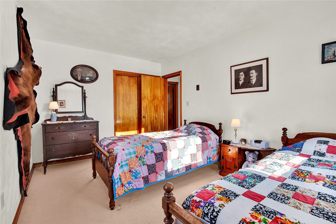 440 Owl Hollow Road