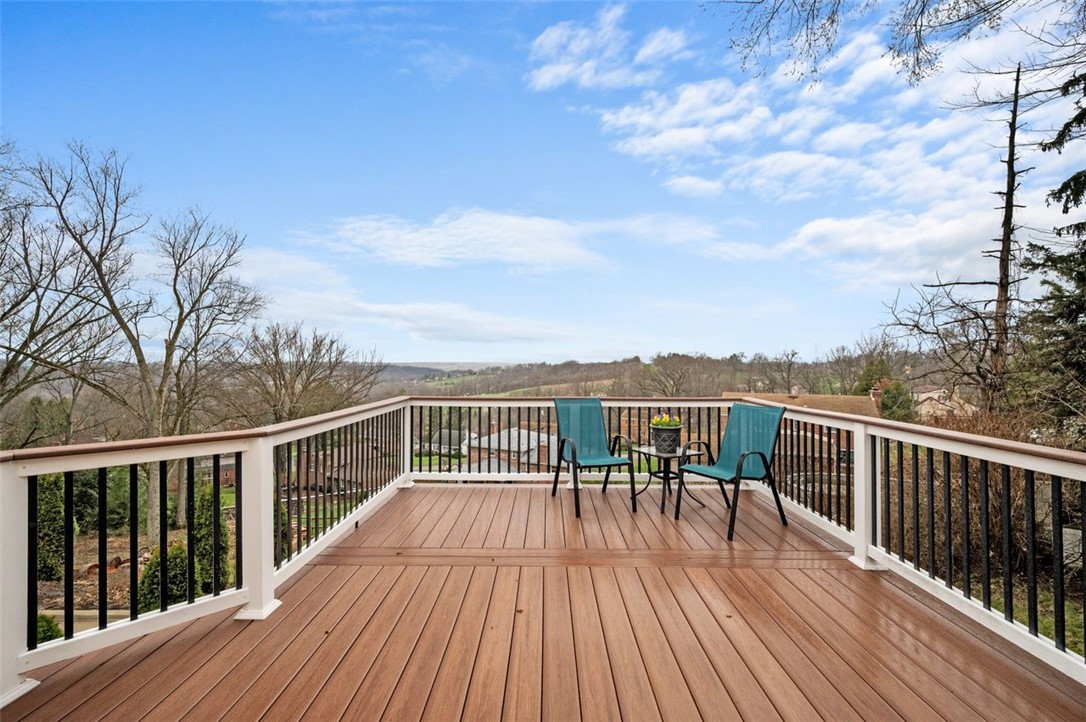 1587 Ashlawn Dr