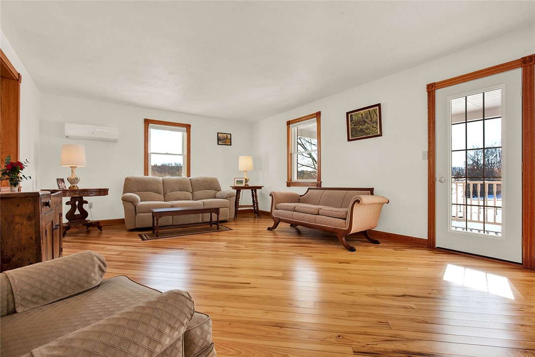440 Owl Hollow Road