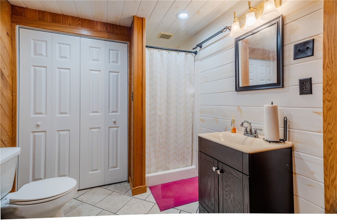 440 Owl Hollow Road