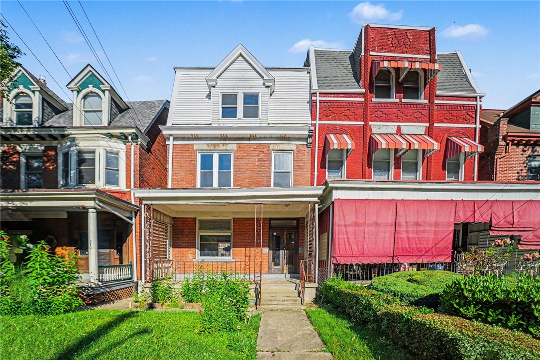 228 S Millvale