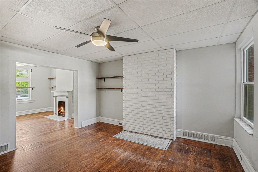 228 S Millvale