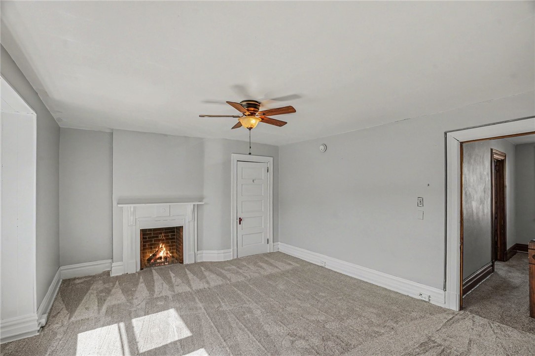 228 S Millvale