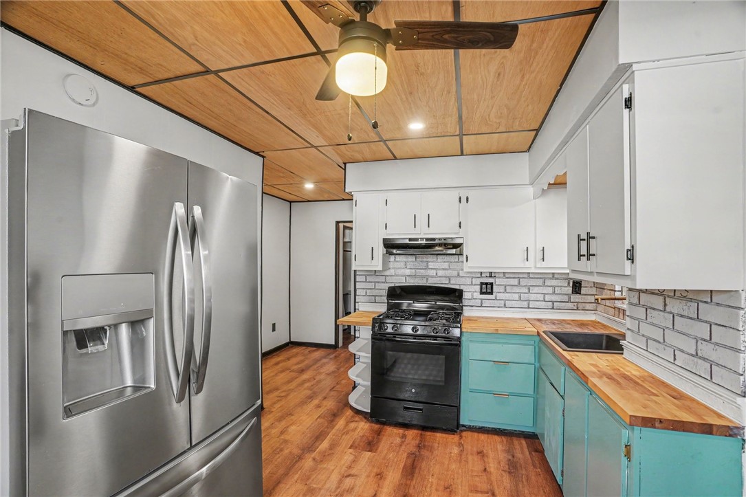 228 S Millvale