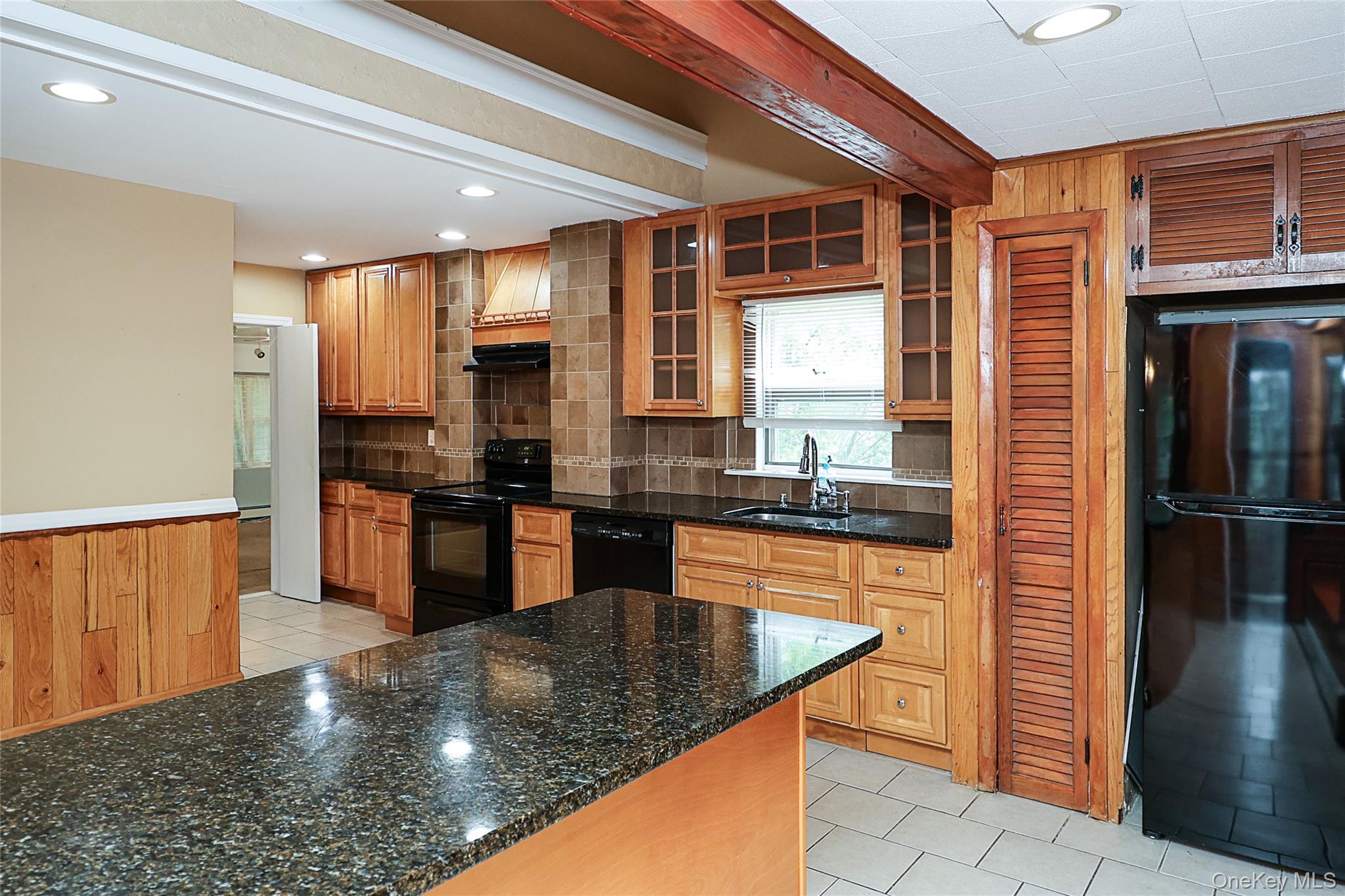 49 Red Ground Road