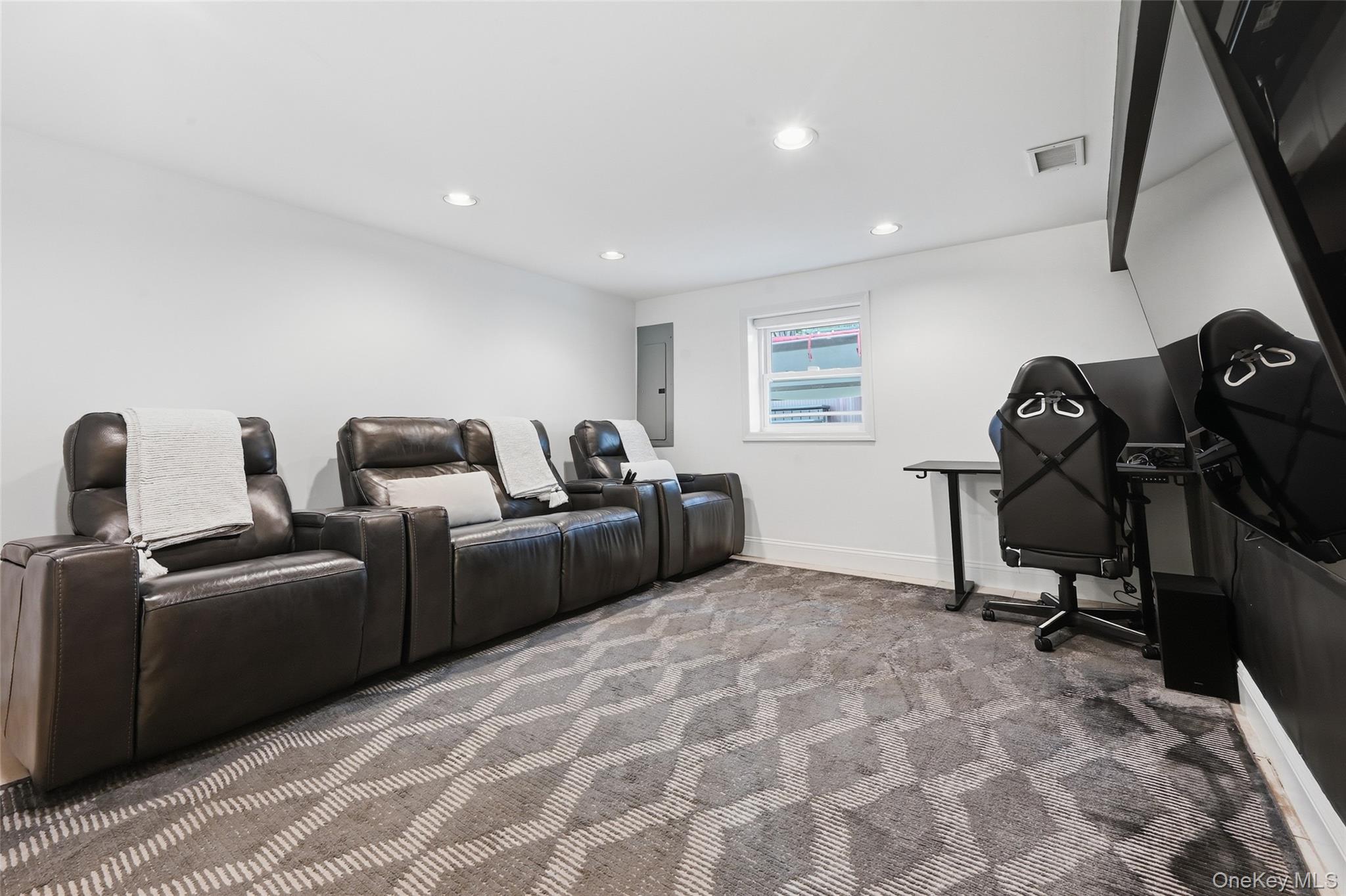 35 Elm Drive