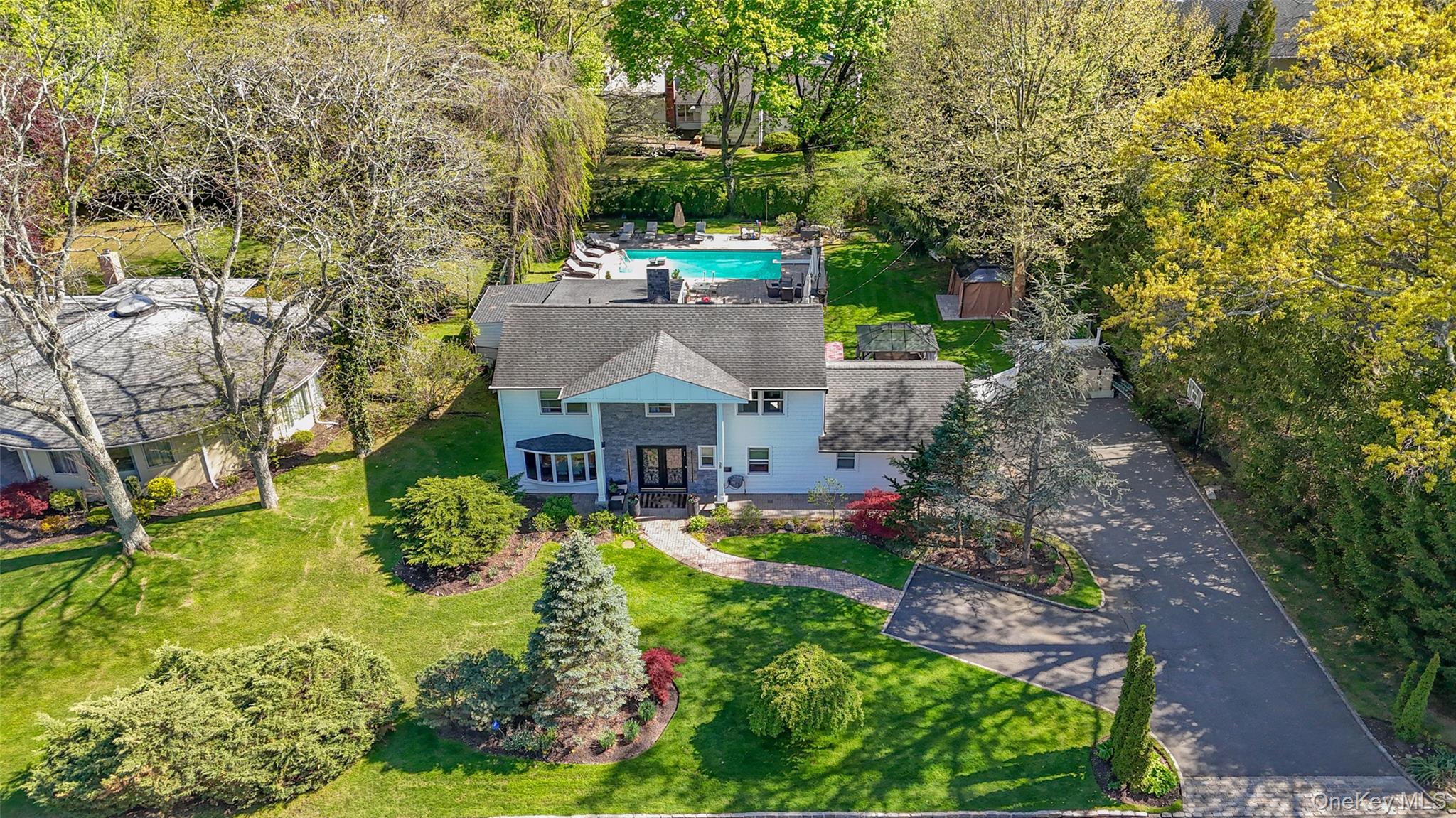 35 Elm Drive
