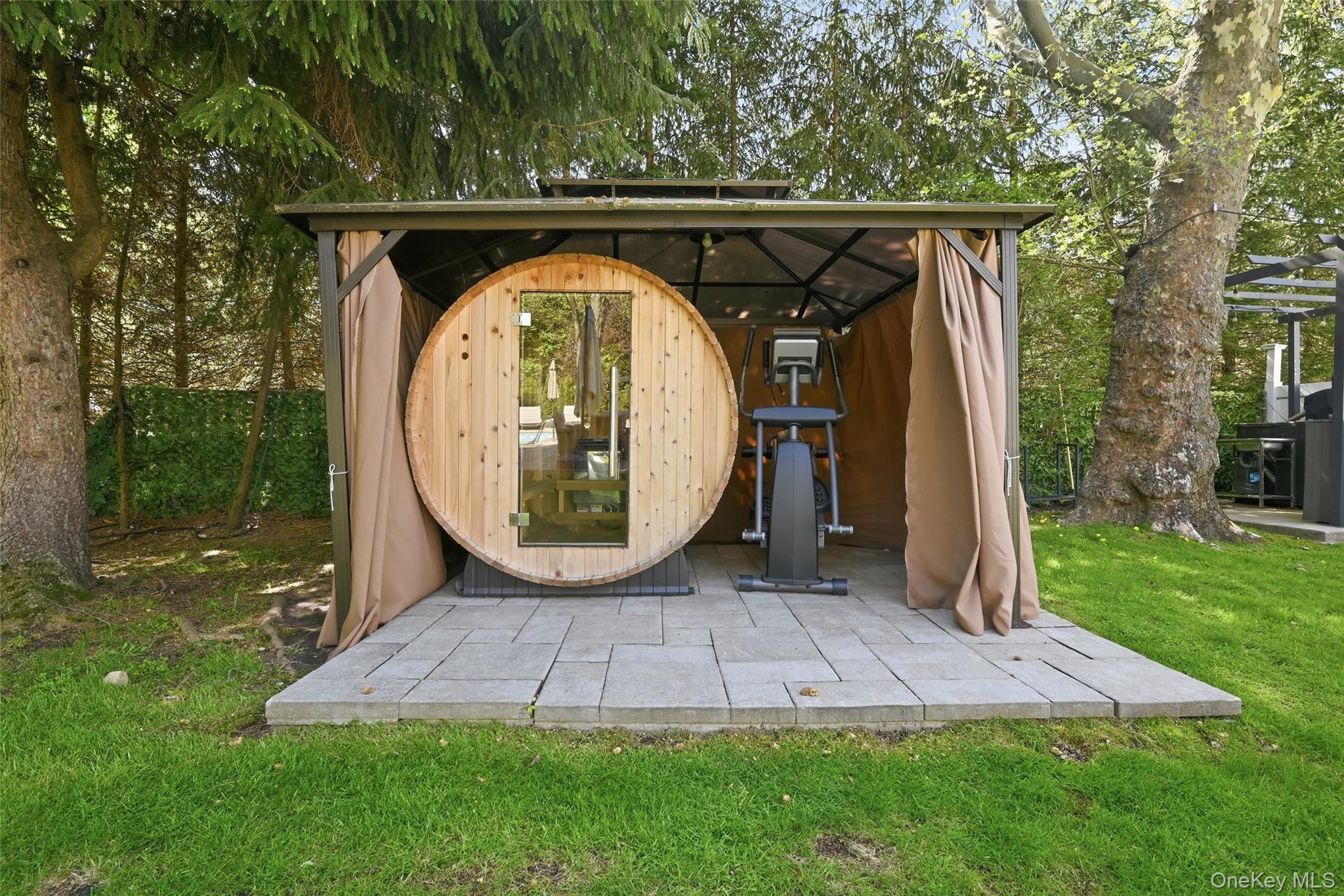 35 Elm Drive
