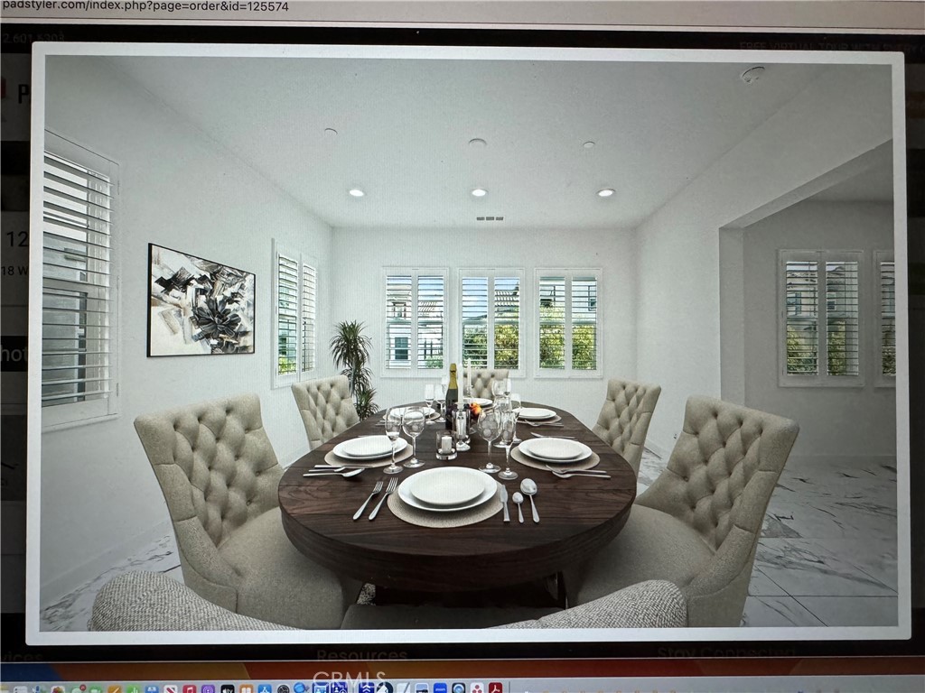 618 W Tribella Court