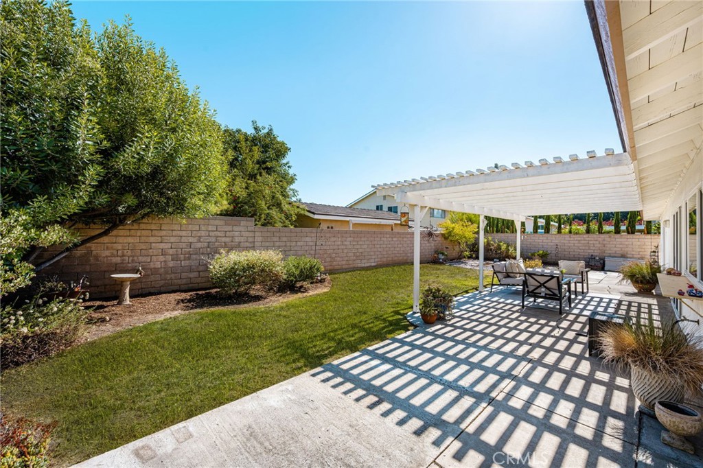 524 Whitten Way