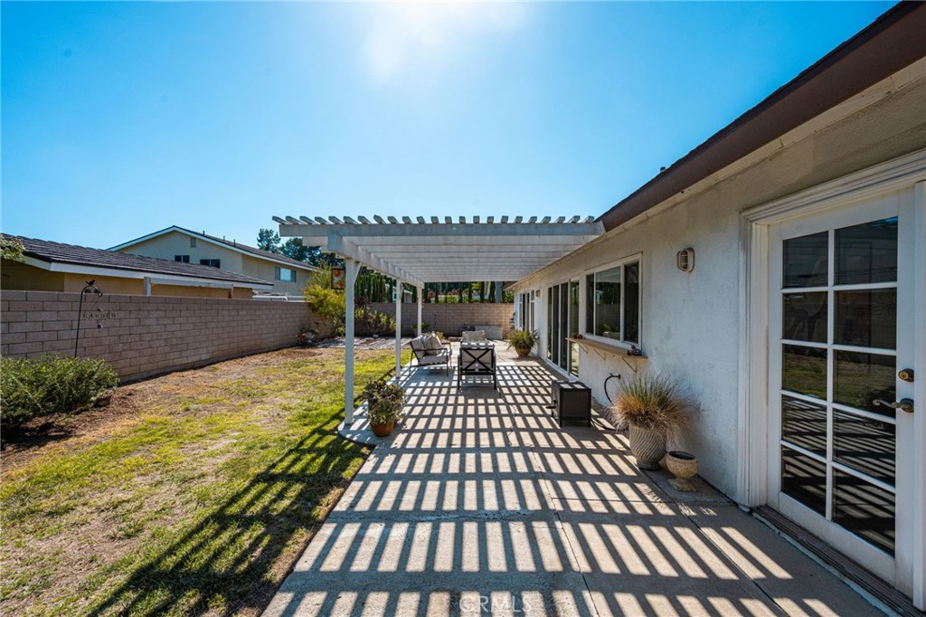 524 Whitten Way