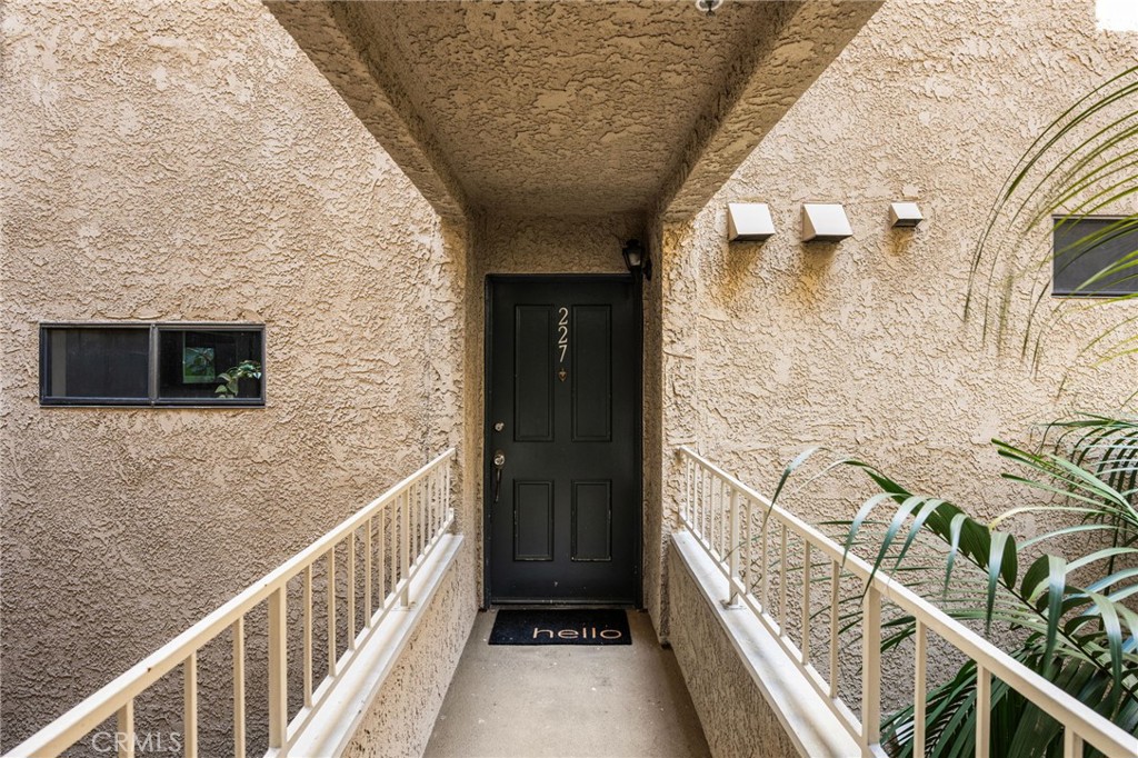 550 Orange Avenue 227