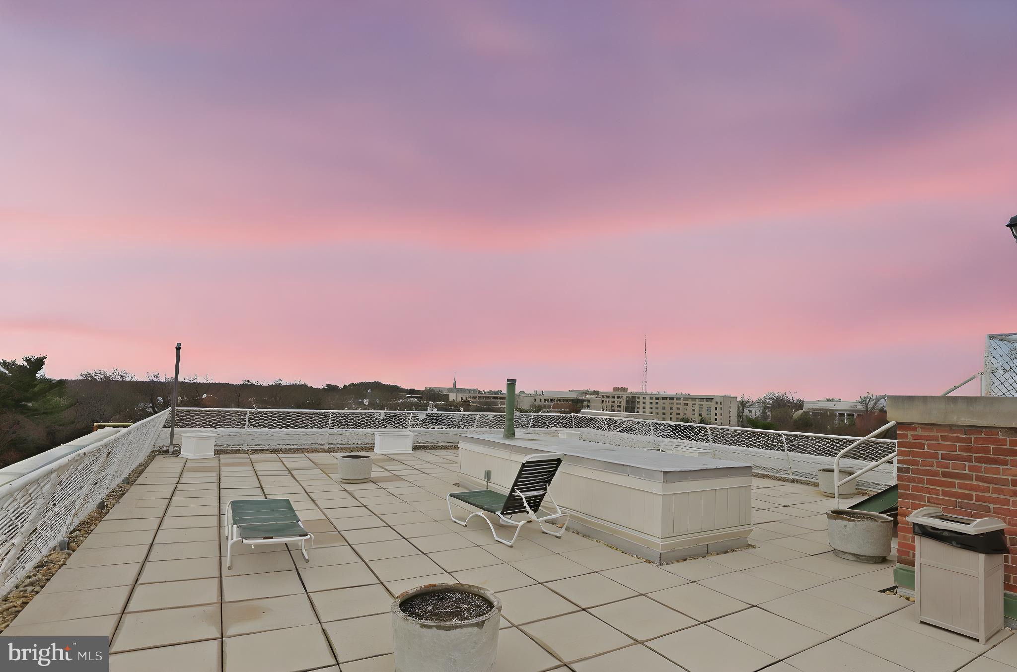 4301 MASSACHUSETTS AVENUE NW 8007