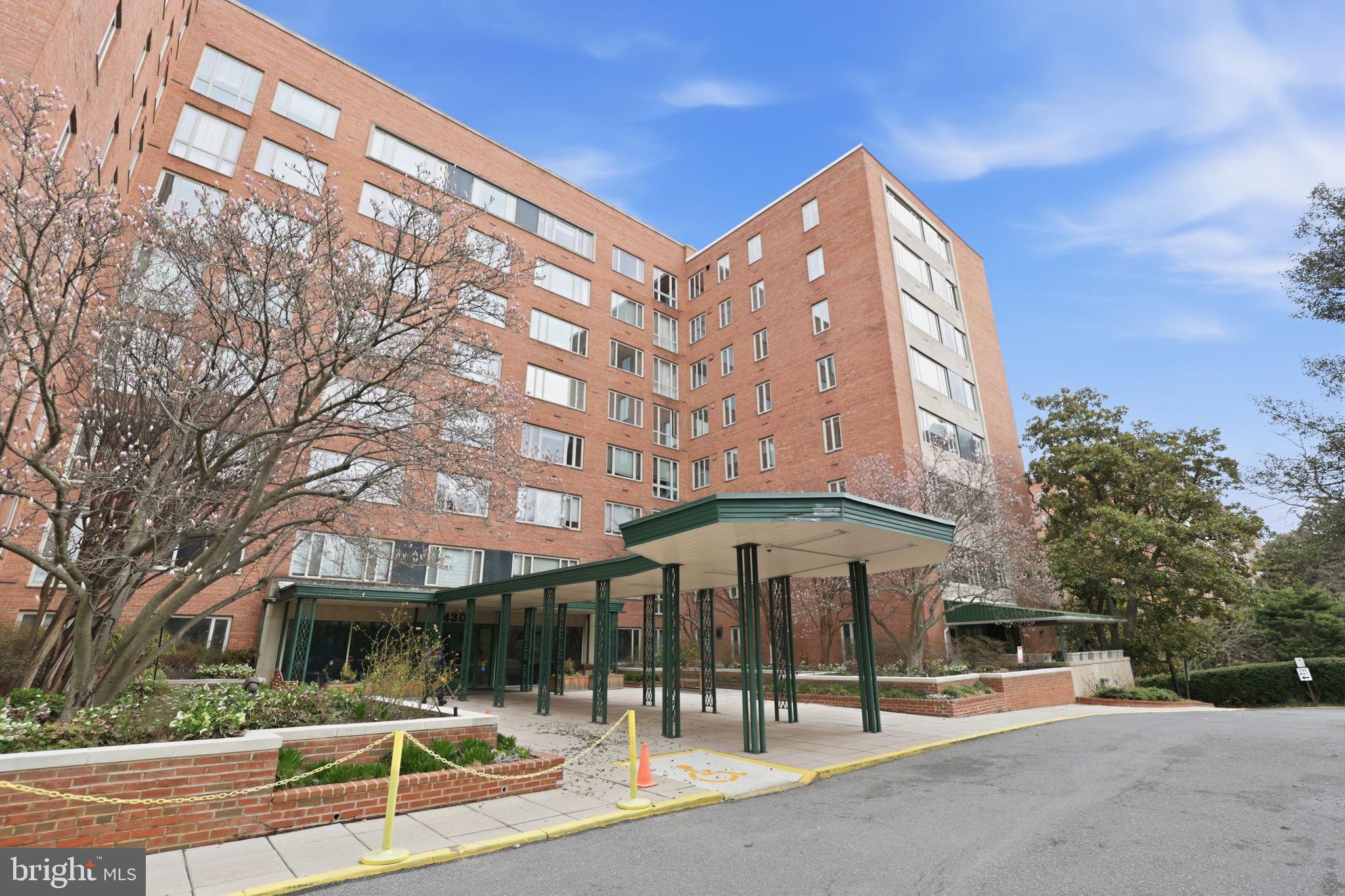 4301 MASSACHUSETTS AVENUE NW 8007