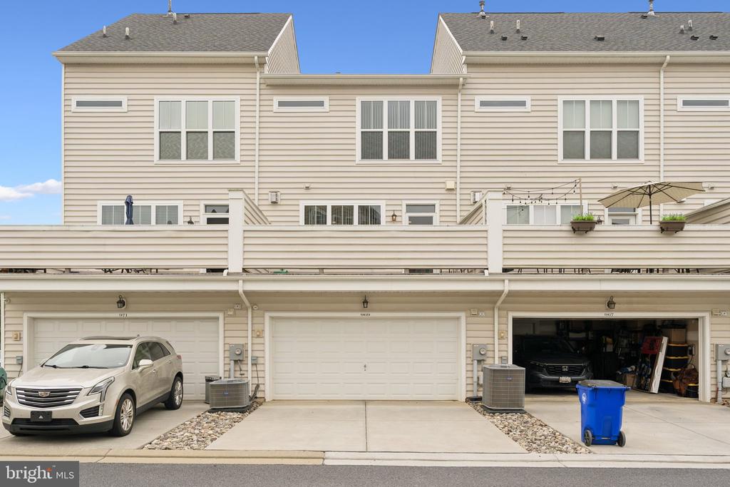 969 HOLDEN ROAD