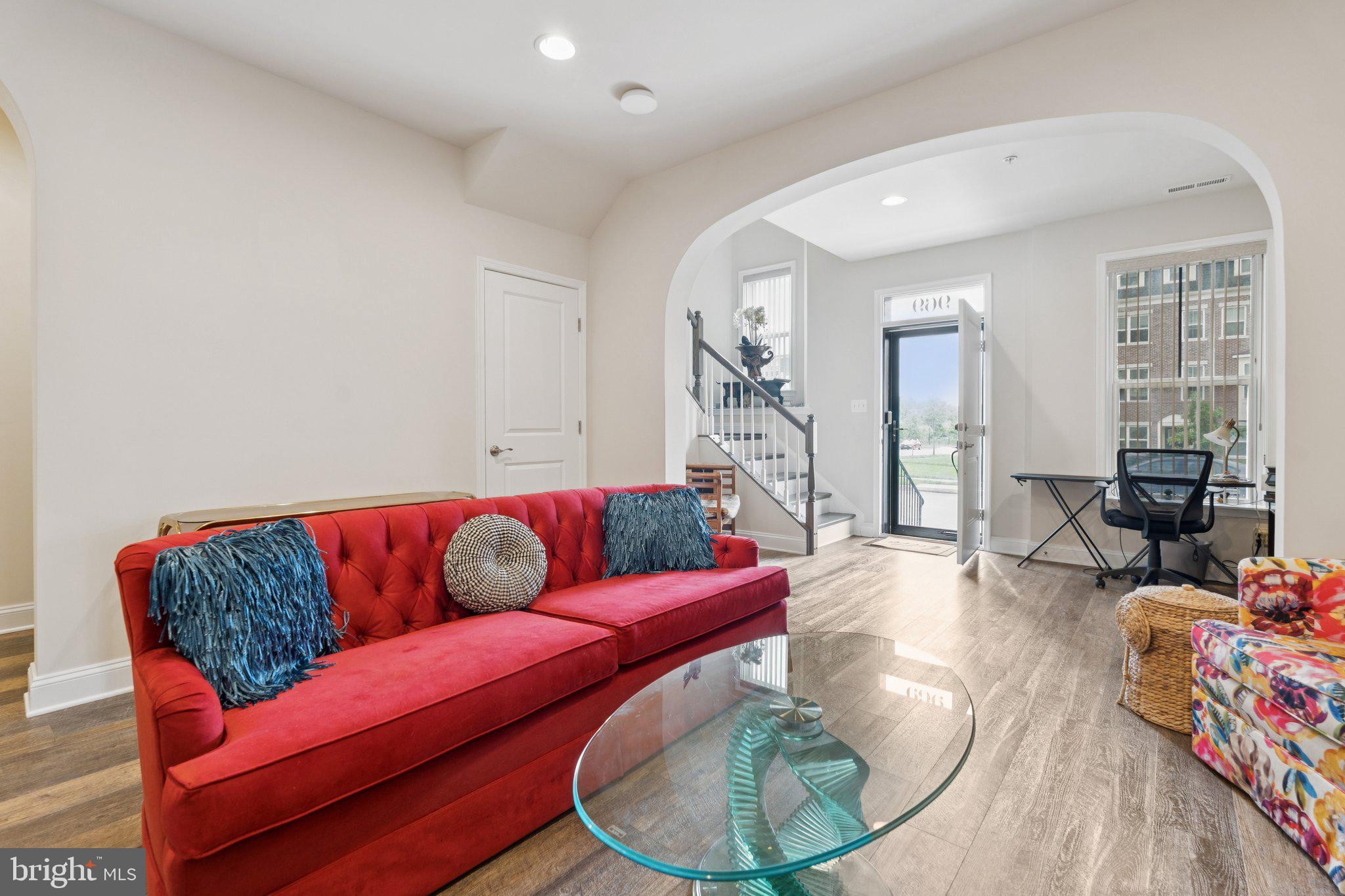 969 HOLDEN ROAD