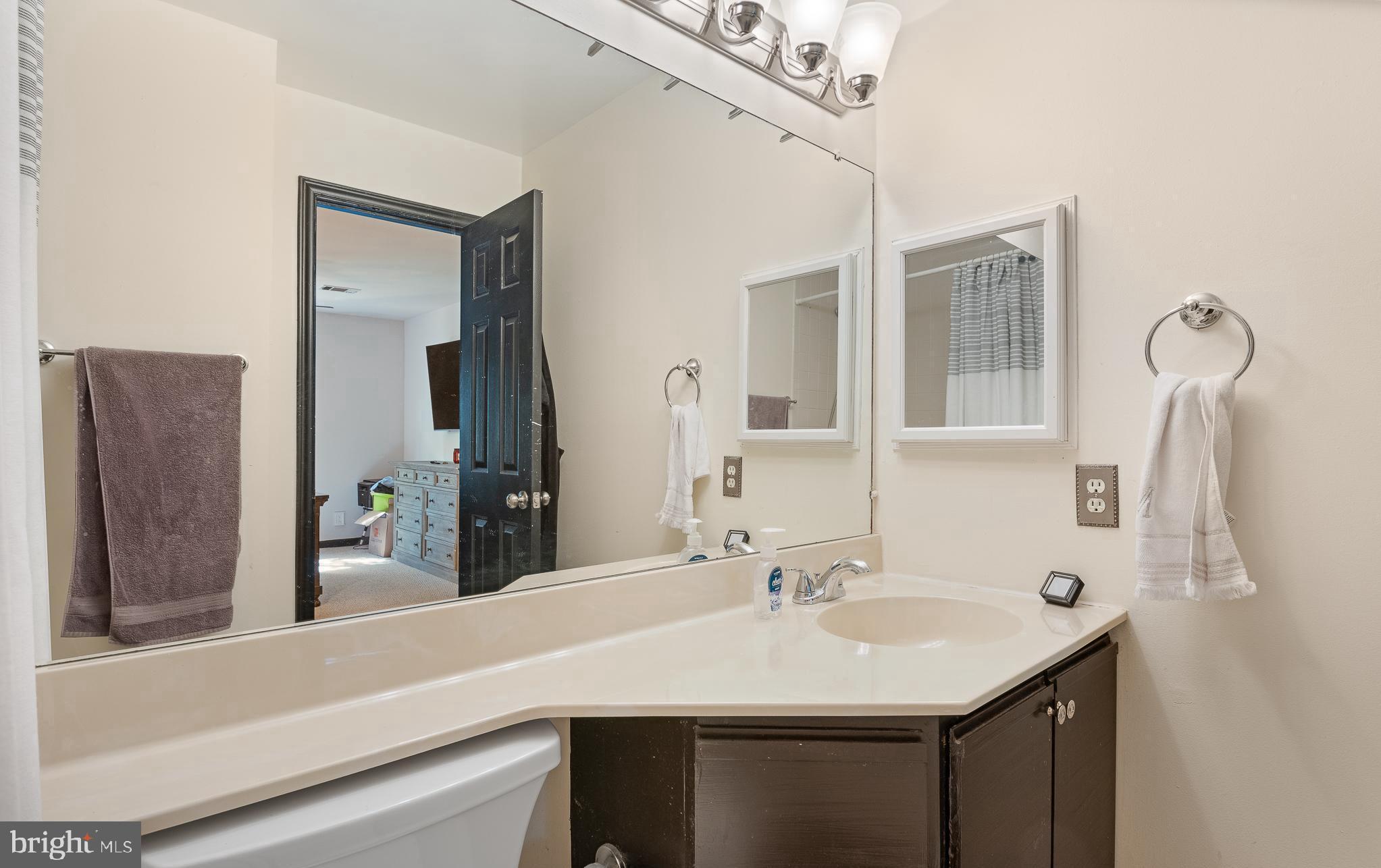 10823 HAMPTON MILL TERRACE 1117 - CONDO #360