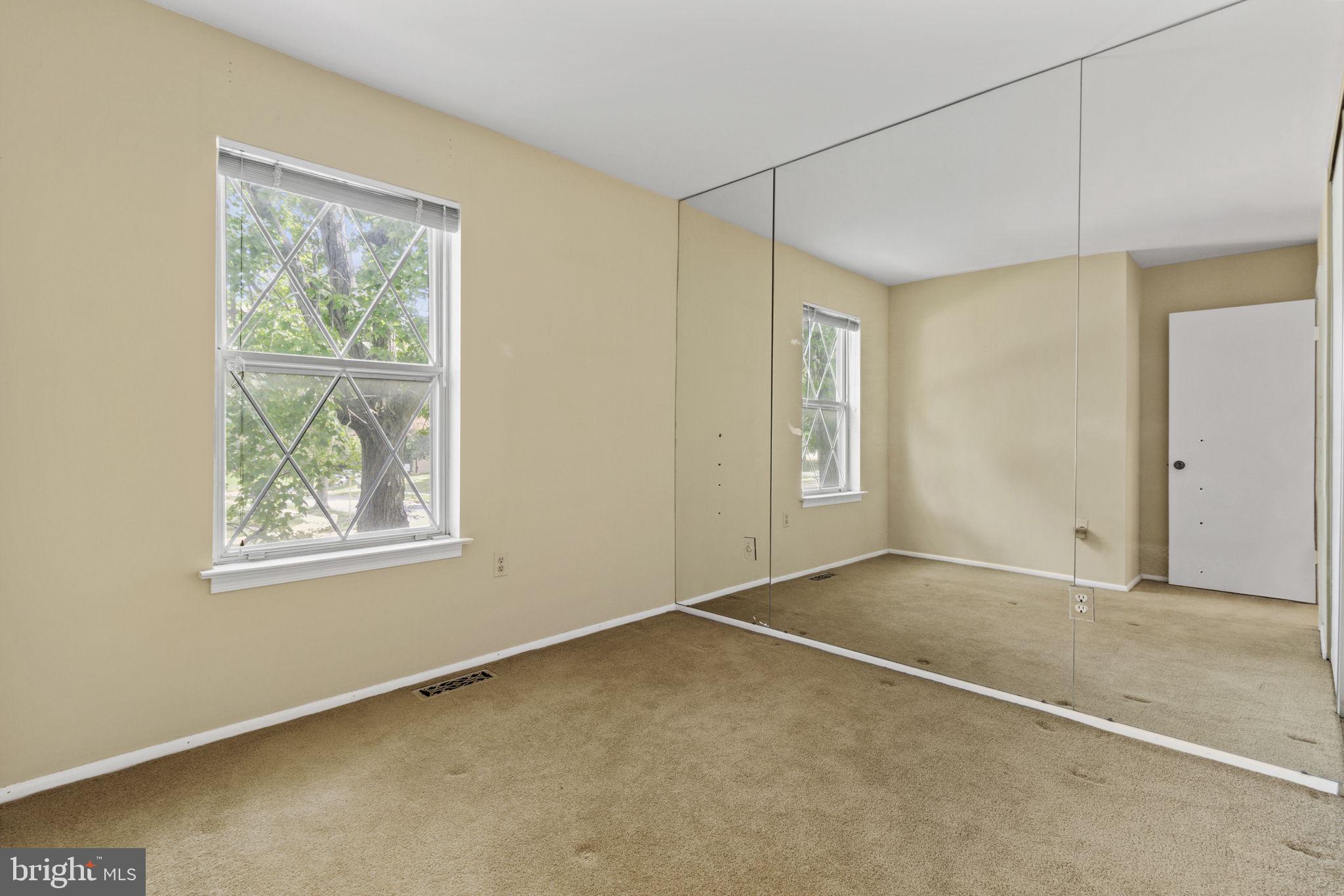 6211 CARYHURST DRIVE