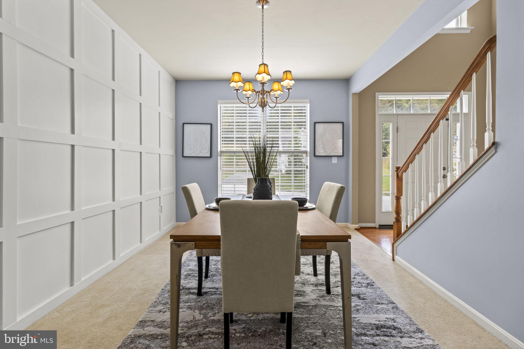 8806 Nancy LANE