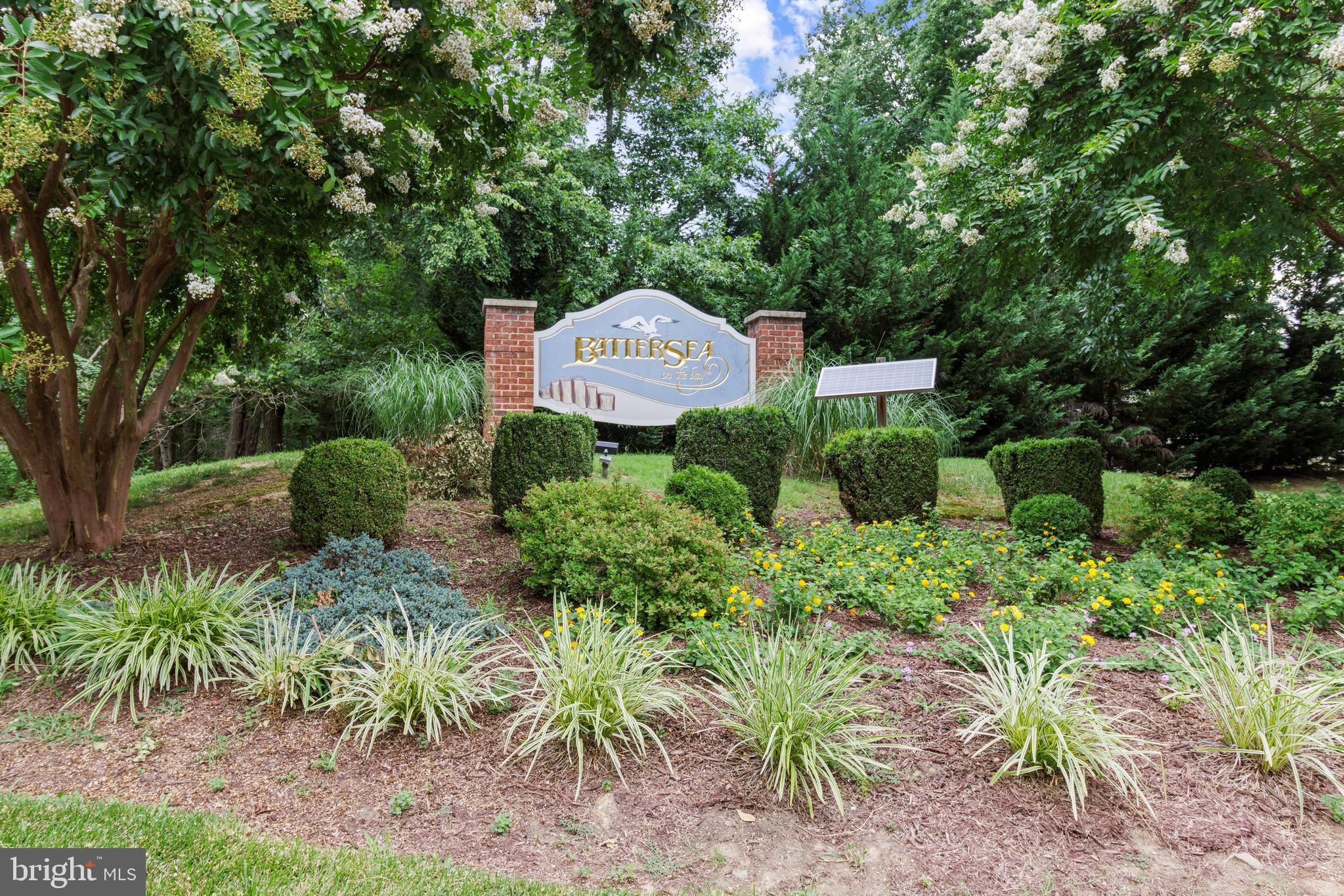 301 Battersea Ln