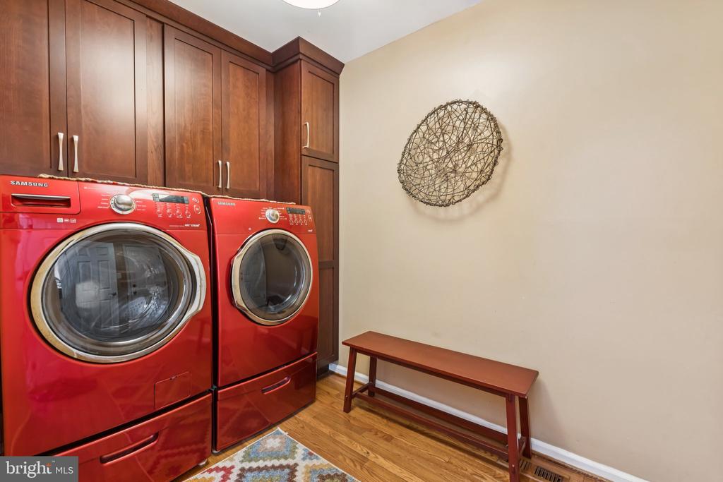 10801 BLACKPOWDER COURT