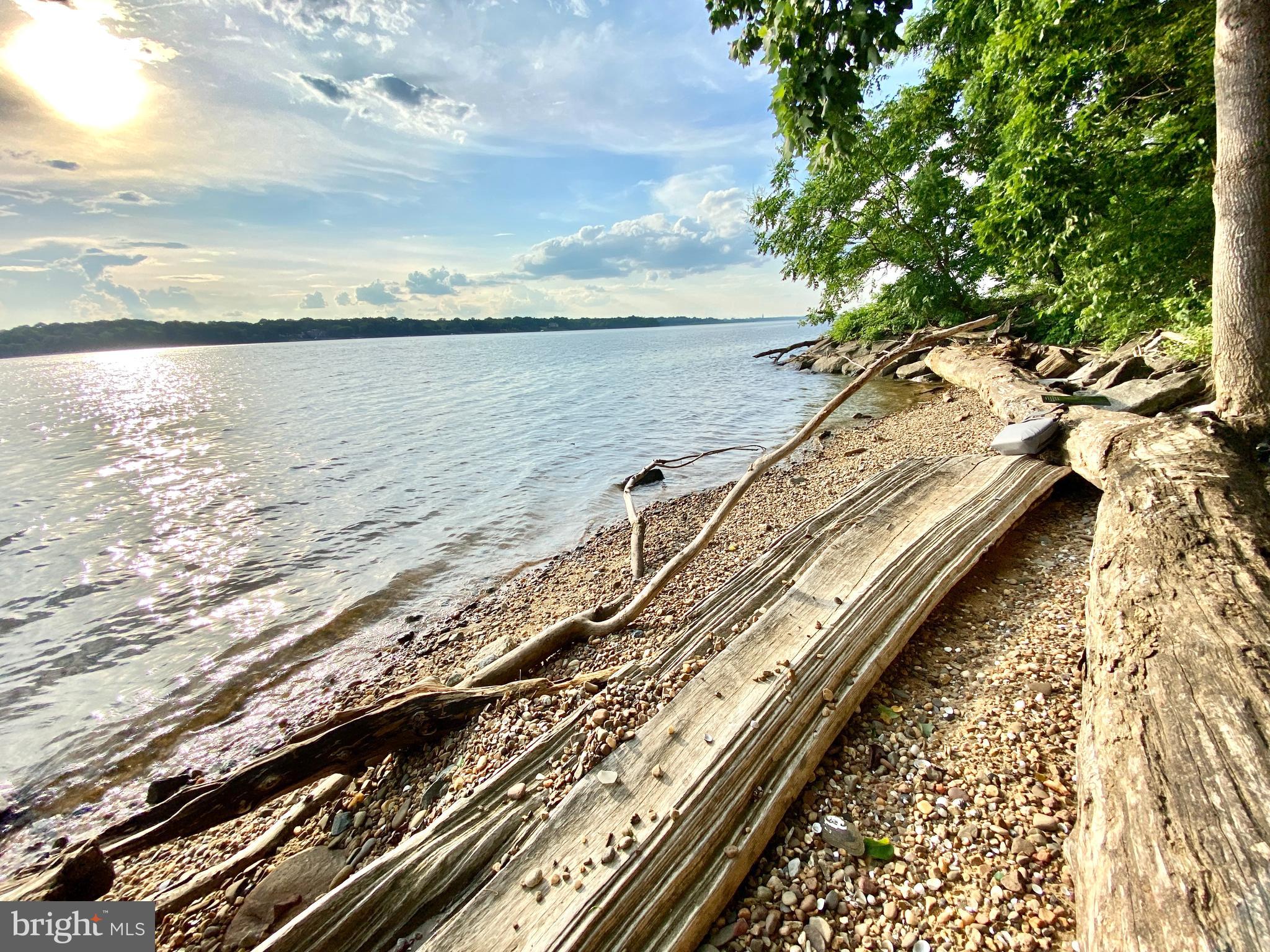 10801 BLACKPOWDER COURT