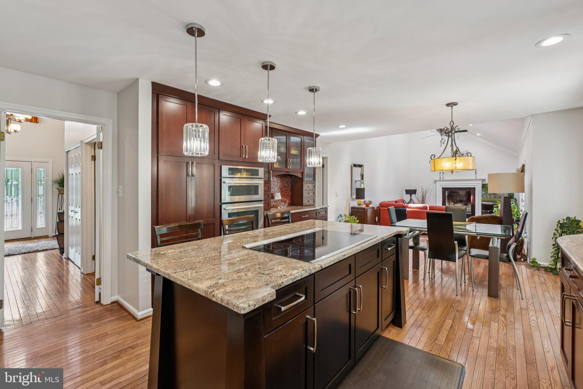 10801 BLACKPOWDER COURT