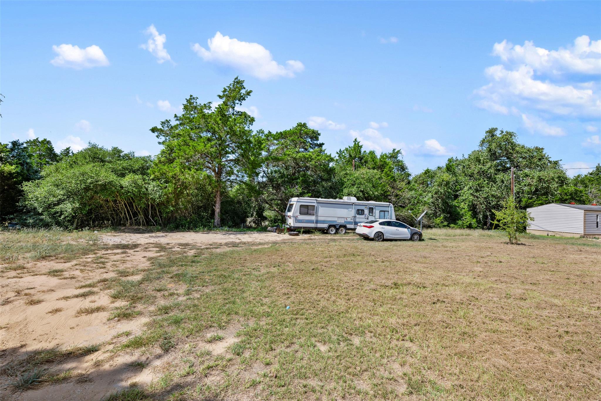 2057 Us-290 Highway E # 1, McDade Unit: 1