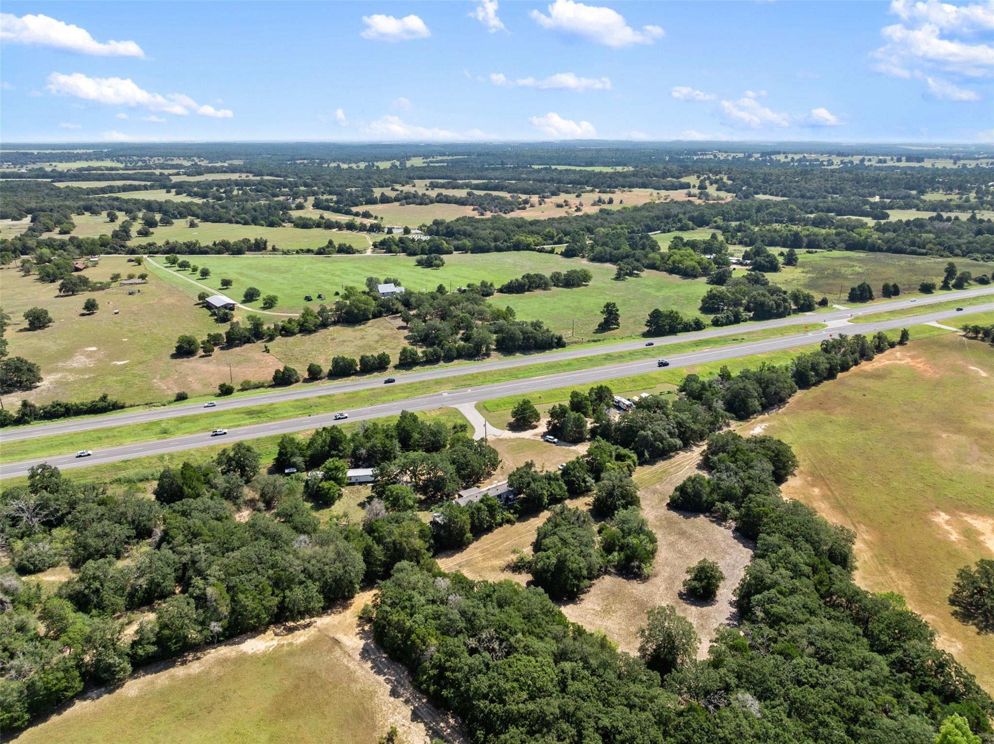 2057 Us-290 Highway E # 1, McDade Unit: 1