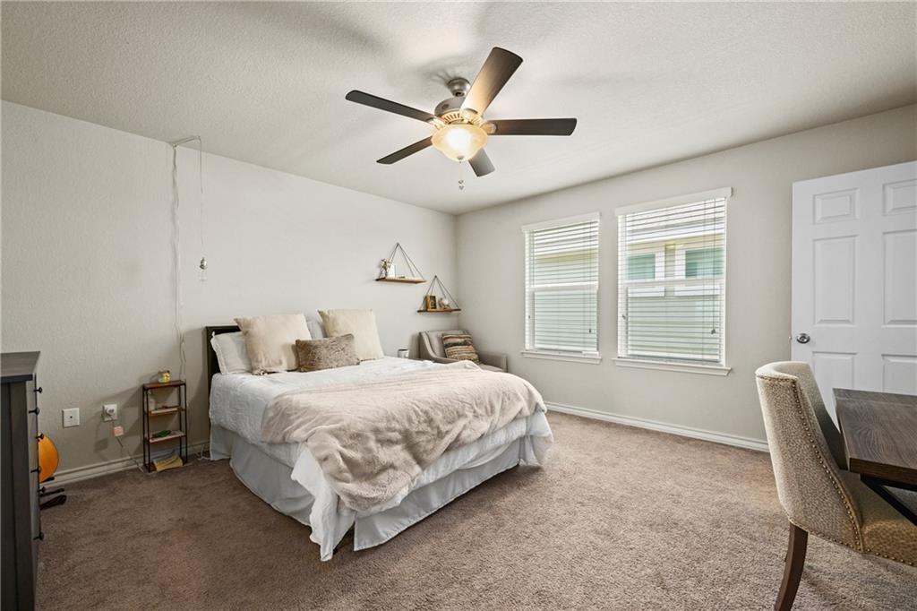 5308 Golden Canary LN