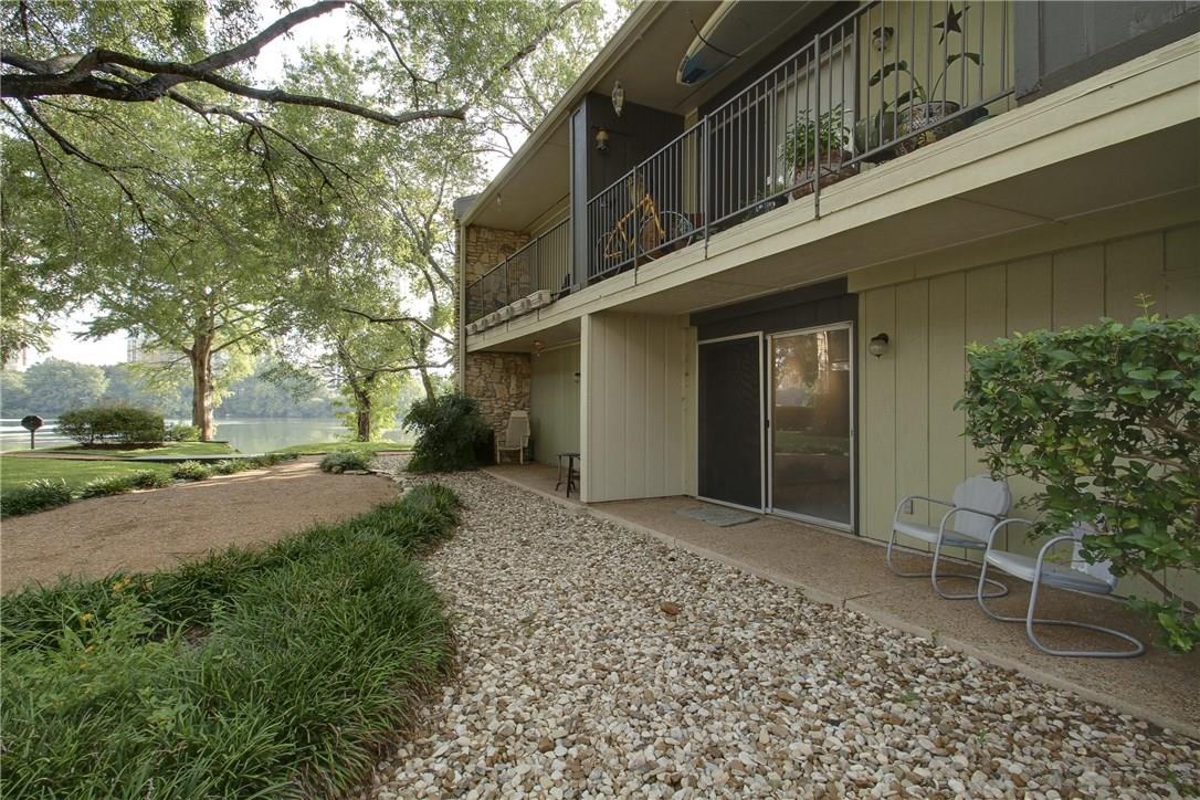 500 E Riverside DR # 136