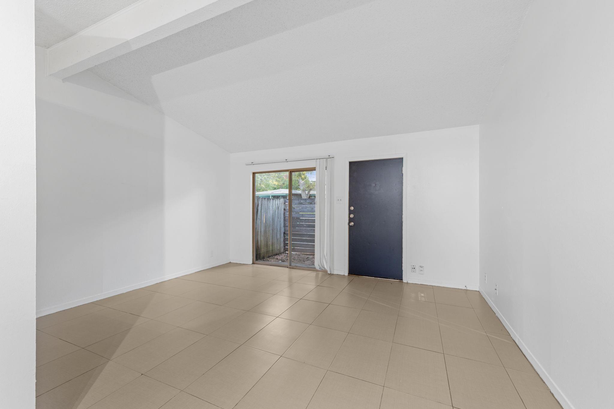 1907 Fairlawn LN # 1