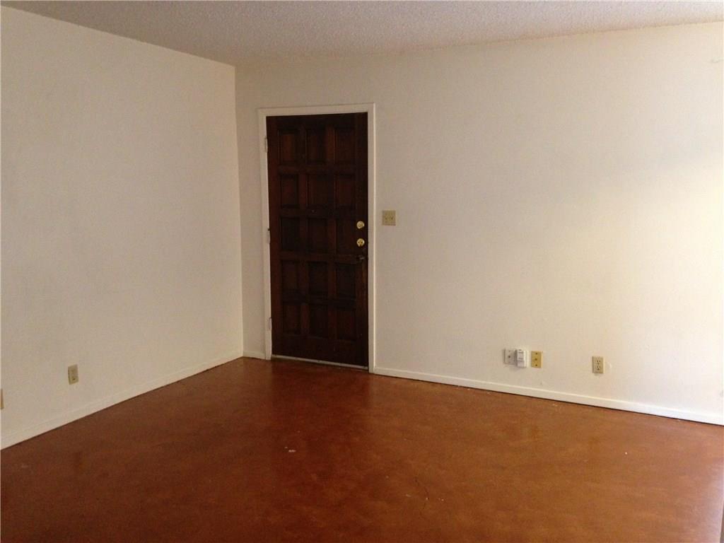 500 E Riverside DR # 211